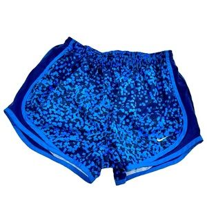 NIKE DRIFIT lined  Athletic shorts women’s size medium m